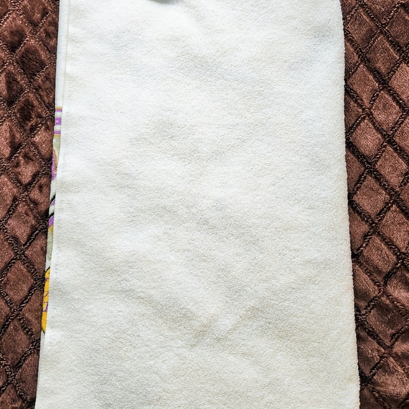 NBA LA Lakers Bench Towel • By : McArthur Towel and Sports • - Picture 8 of 10